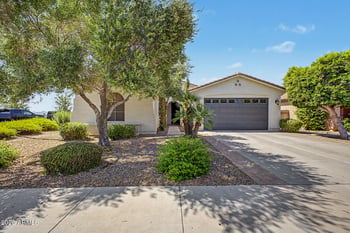2769 Rakestraw Ln, Gilbert, AZ 85298