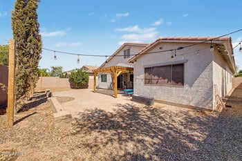 2769 Rakestraw Ln, Gilbert, AZ 85298