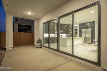27693 73rd Dr, Peoria, AZ 85383