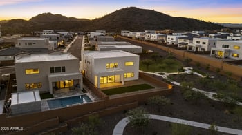 27693 73rd Dr, Peoria, AZ 85383