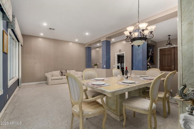 277 Oxford Ln, Gilbert, AZ 85233