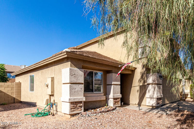 2770 Mineral Park Rd, San Tan Valley, AZ 85143