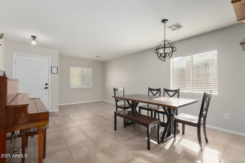2770 Mineral Park Rd, San Tan Valley, AZ 85143