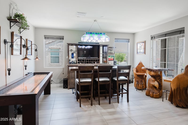 27700 Silverleaf Rd, San Tan Valley, AZ 85143
