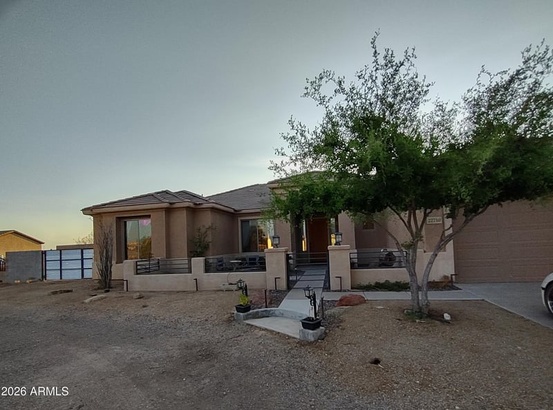 27710 N 237th Ln, Wittmann, AZ 85361