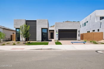 27712 74th Ln, Peoria, AZ 85383