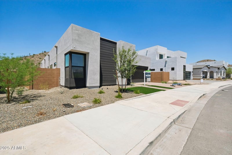 27712 74th Ln, Peoria, AZ 85383