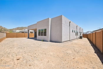 27712 74th Ln, Peoria, AZ 85383