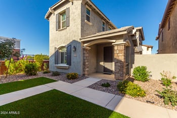 2772 Betty St, Gilbert, AZ 85295