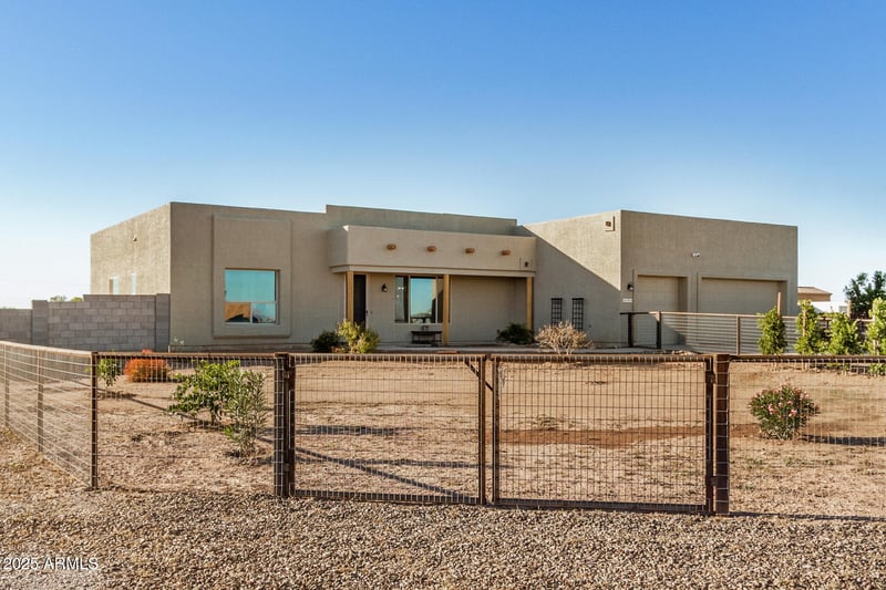 27722 220th Dr, Wittmann, AZ 85361