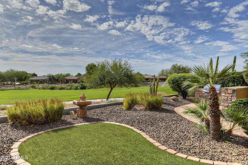 27739 N Makena Pl, Peoria, AZ 85383