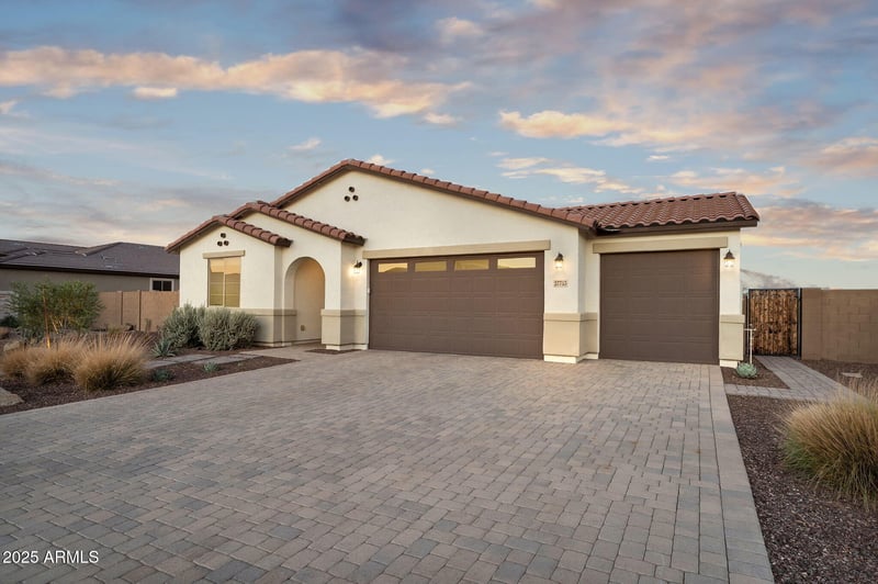27753 Hibiscus Ln, San Tan Valley, AZ 85143