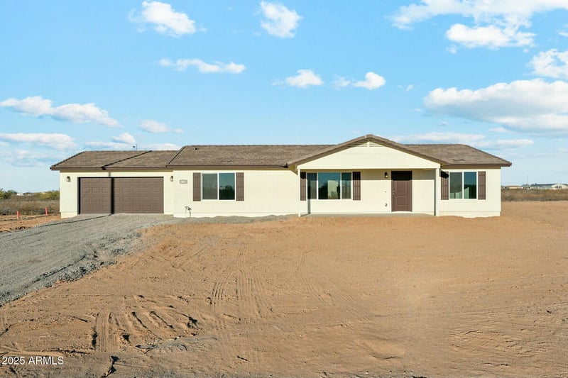 2776 357th Dr, Tonopah, AZ 85354