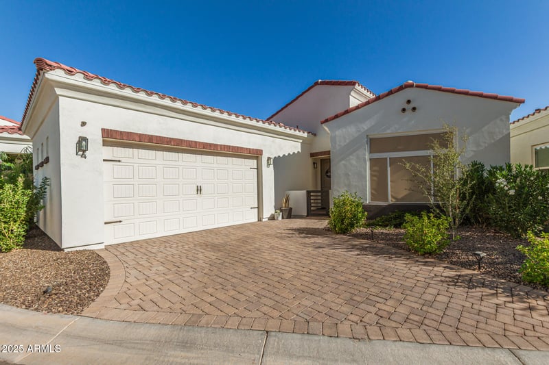 2777 Queen Creek Rd #4, Chandler, AZ 85248