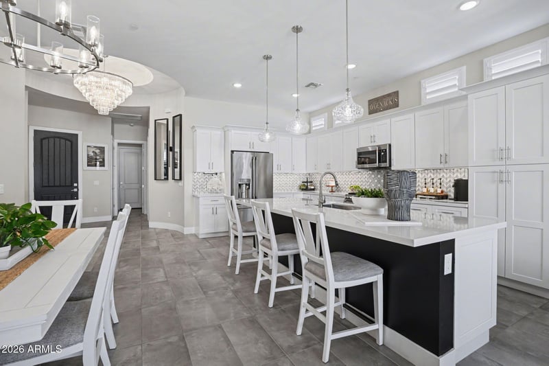 2777 Queen Creek Rd #4, Chandler, AZ 85248