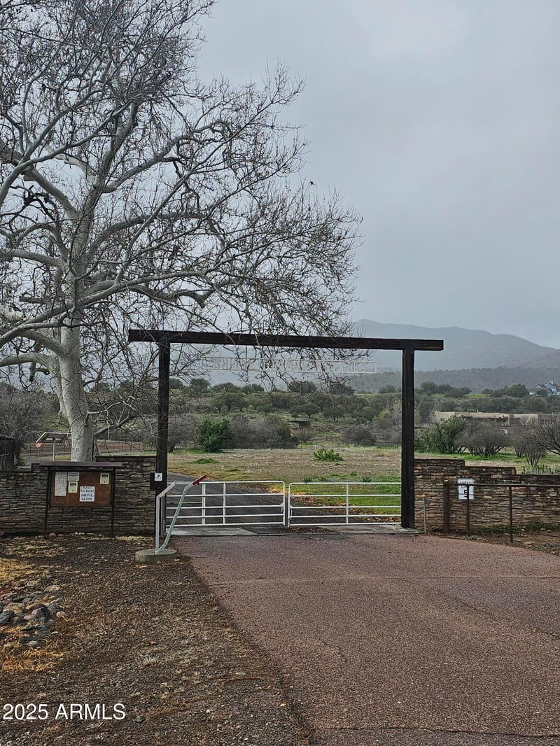 27774 Mount Ord Dr #6, Sunflower, AZ 85263