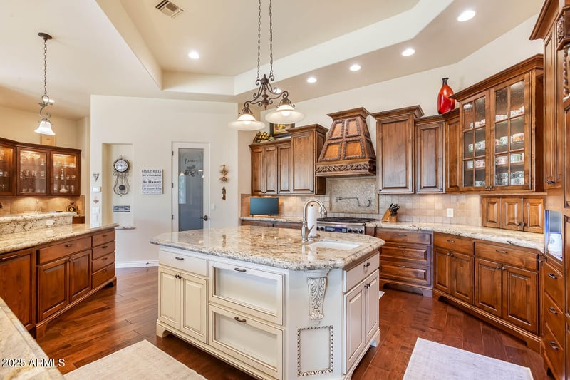 2778 Locust Dr, Chandler, AZ 85286