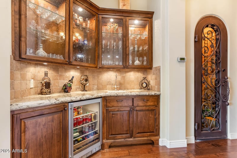 2778 Locust Dr, Chandler, AZ 85286
