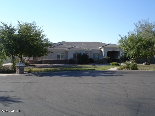 2779 E Vista Verde Ct, Gilbert, AZ 85298