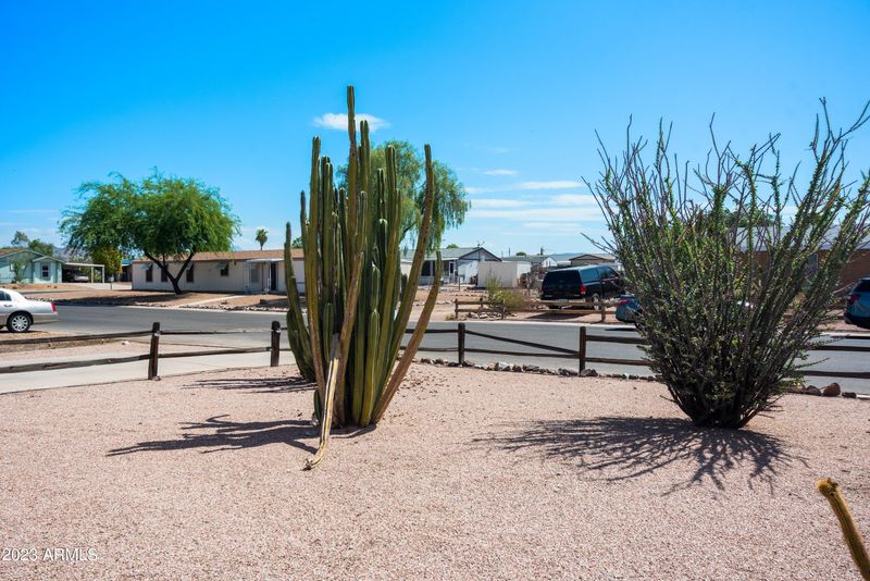 278 N Pinal Dr, Apache Junction, AZ 85120