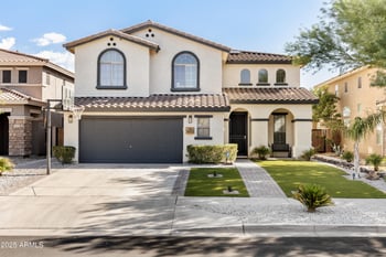27813 Gidiyup Trl, Phoenix, AZ 85085