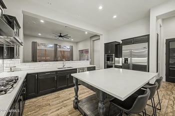 27814 N 15th Dr, Phoenix, AZ 85085
