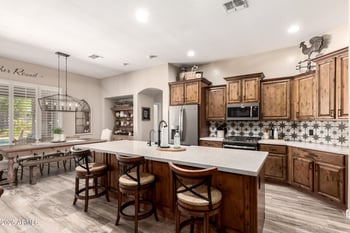27821 98th Dr, Peoria, AZ 85383