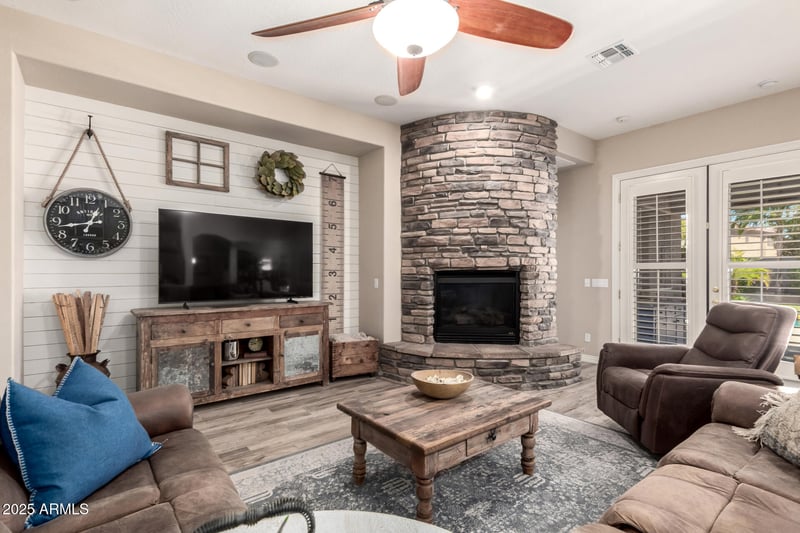 27821 98th Dr, Peoria, AZ 85383