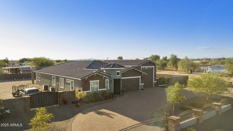 27822 203 Ave, Wittmann, AZ 85361