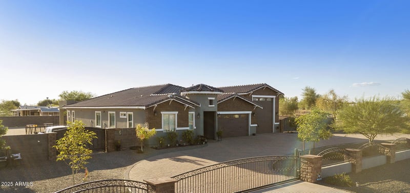 27822 203 Ave, Wittmann, AZ 85361