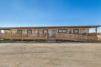 27828 Black Butte Rd, Wittmann, AZ 85361