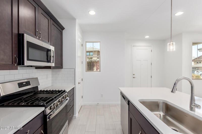 2785 Claire Dr, Buckeye, AZ 85396