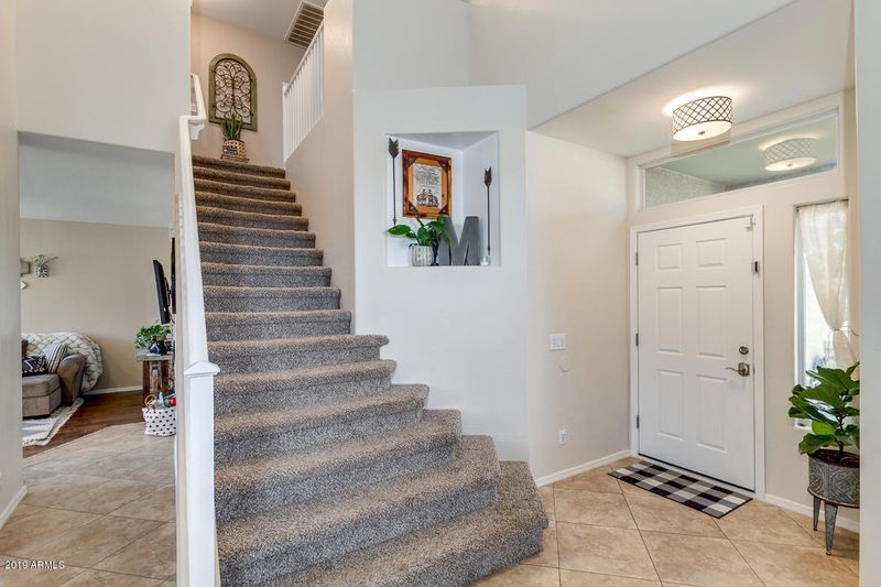 2785 E Highland Ct, Gilbert, AZ 85296