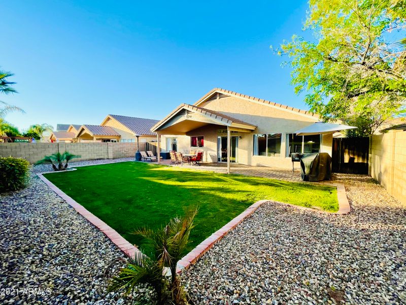 279 E Mesquite St, Gilbert, AZ 85296