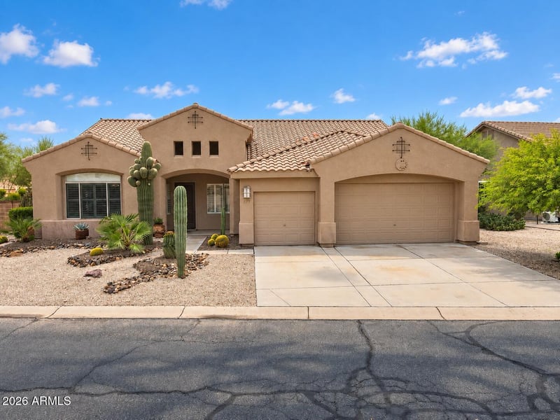 279 W Stirrup Ln, San Tan Valley, AZ 85143