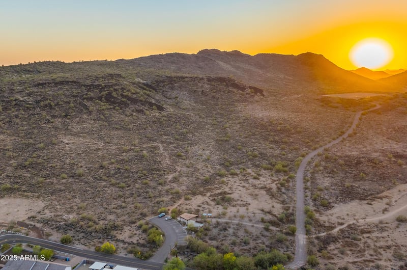 27908 38th Dr, Phoenix, AZ 85083