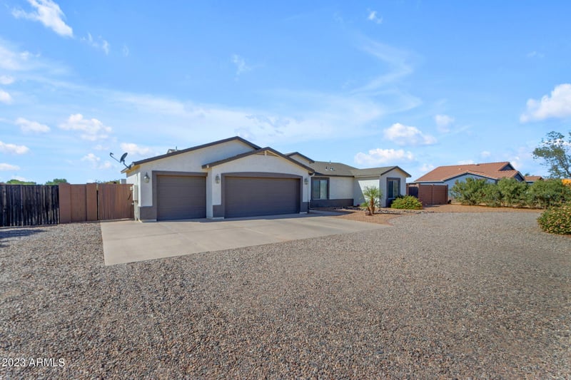 27914 Edwards Rd, San Tan Valley, AZ 85143