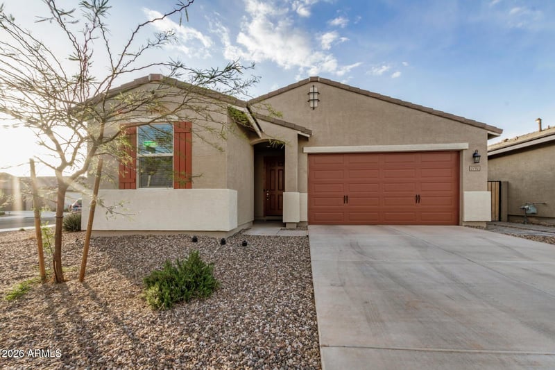 2792 James Ave, San Tan Valley, AZ 85143