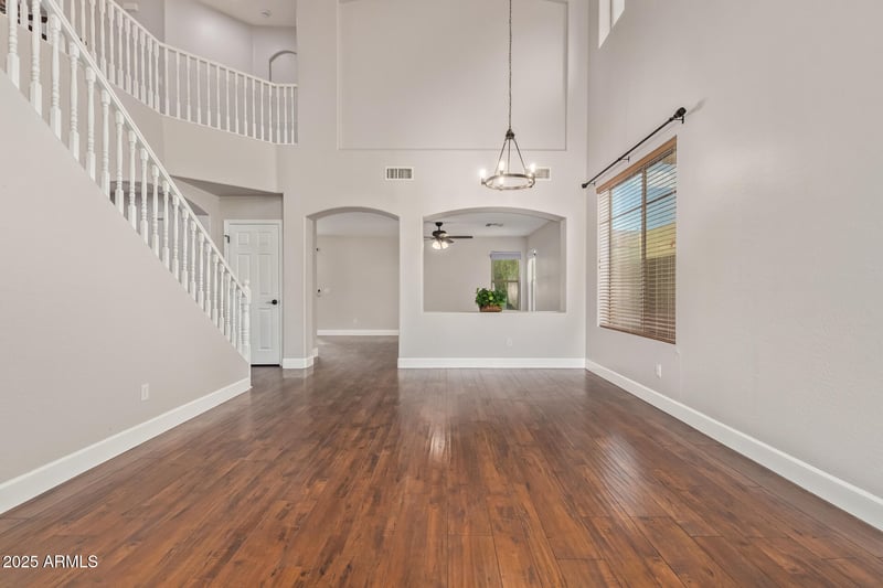 27920 65th Ln, Phoenix, AZ 85083