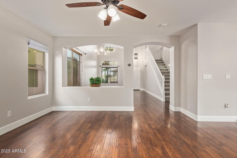 27920 65th Ln, Phoenix, AZ 85083