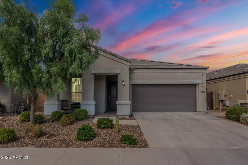 27921 19th Dr, Phoenix, AZ 85085