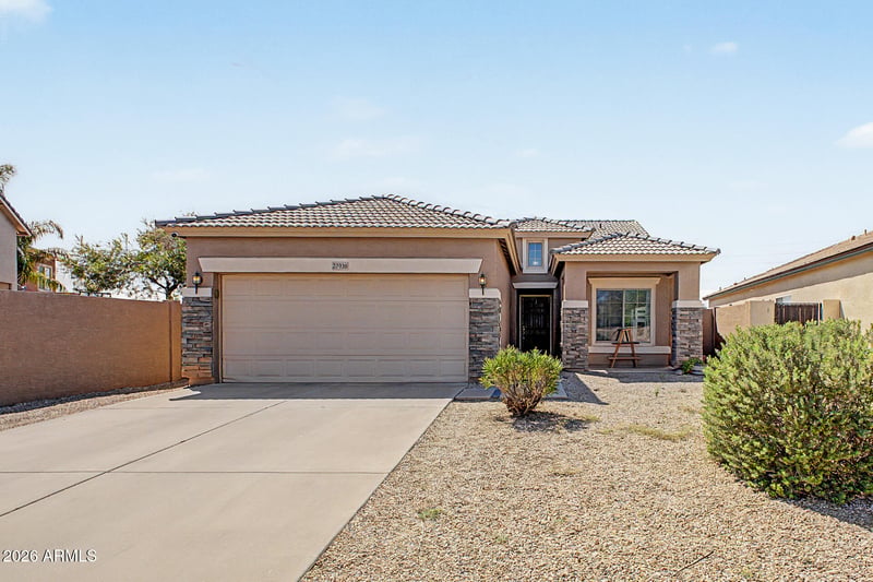 27928 N Quartz Dr, San Tan Valley, AZ 85143