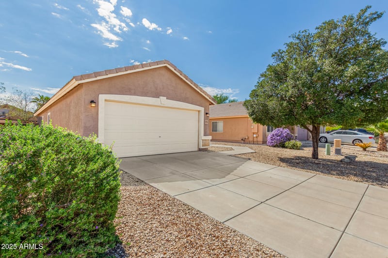 2793 Olivine Rd, San Tan Valley, AZ 85143