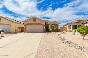 27964 Quartz Dr, San Tan Valley, AZ 85143