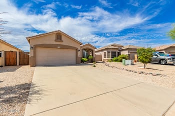 27964 Quartz Dr, San Tan Valley, AZ 85143