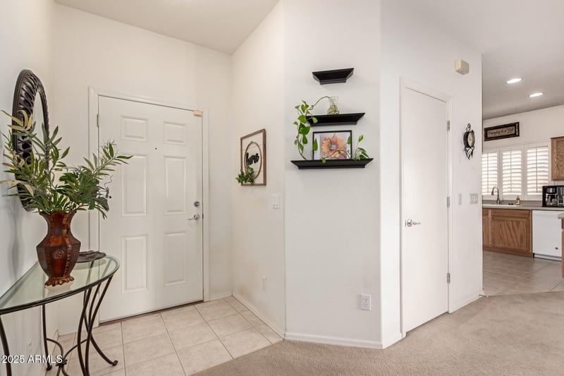 27964 Quartz Dr, San Tan Valley, AZ 85143