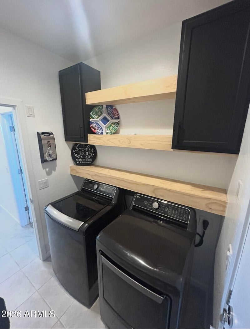 2797 Grassland Way, San Tan Valley, AZ 85140