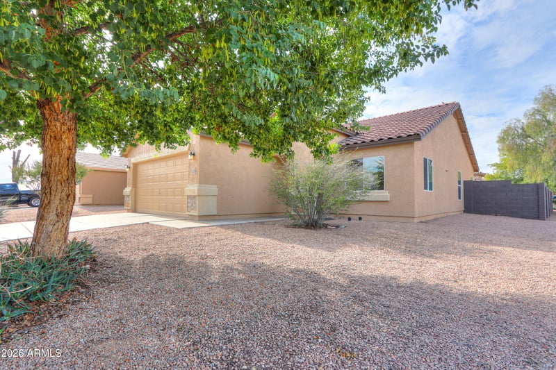 27976 Gold Ln, San Tan Valley, AZ 85143