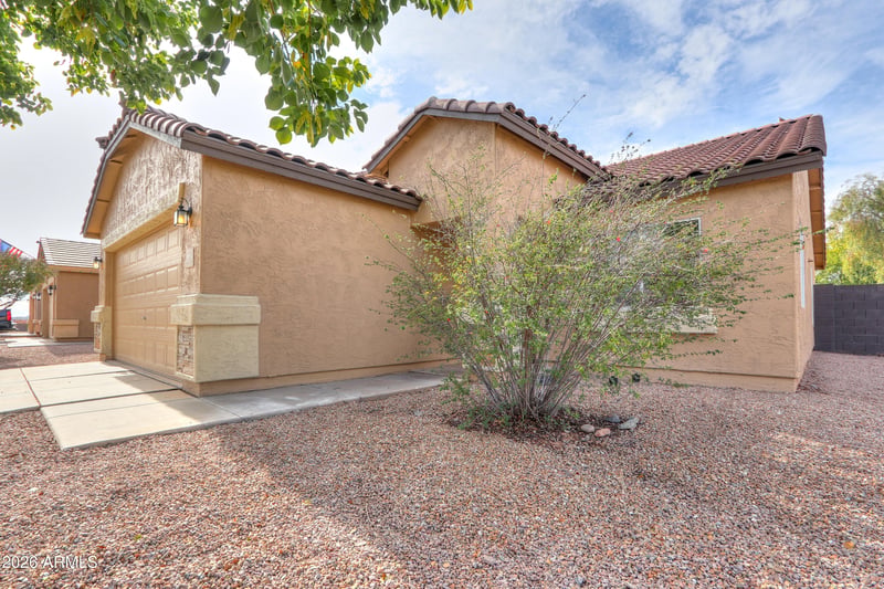 27976 Gold Ln, San Tan Valley, AZ 85143
