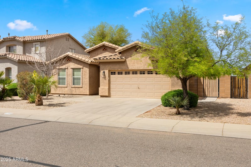 2798 William Ln, San Tan Valley, AZ 85144